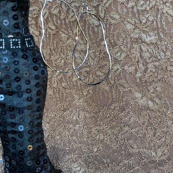 NWT MOCHI GOLD OR SILVER LIGHTWEIGHT EVERY DAY WAER STATEMENT EARRINGS - Picture 6 of 16